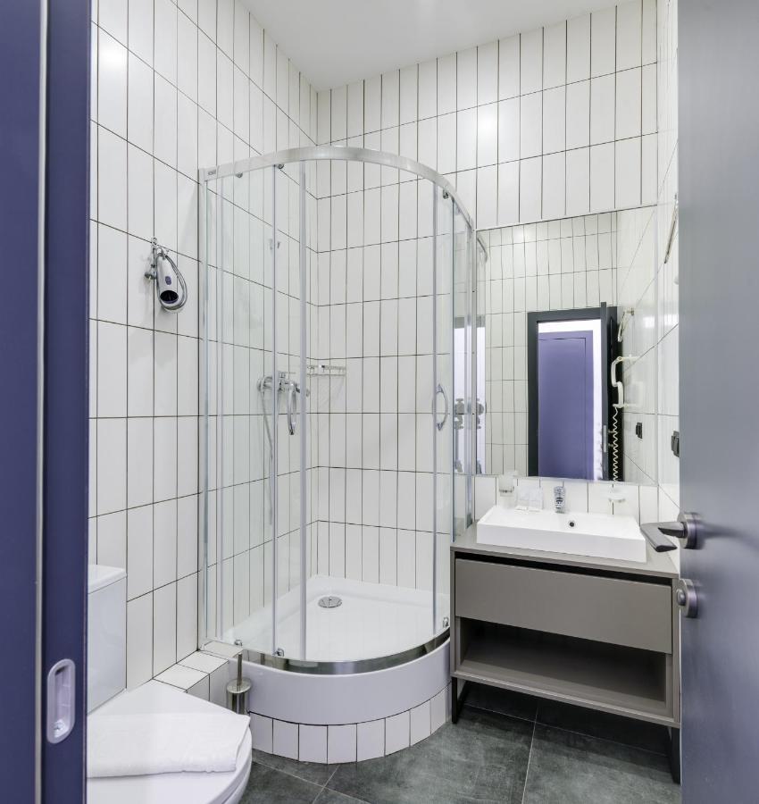 Centrooms Kropivnizkogo Mini-Hotel Kyiv Exterior photo