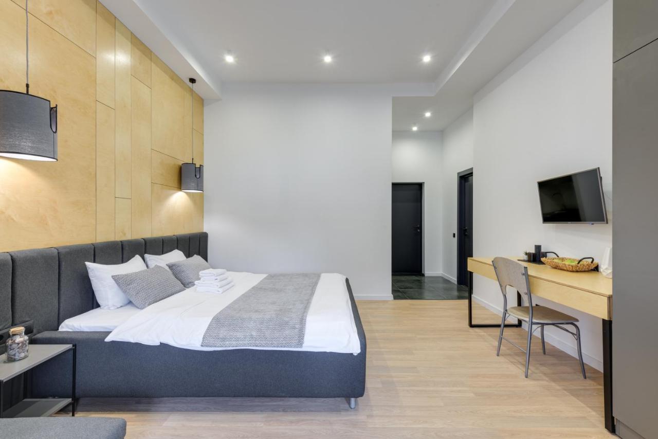 Centrooms Kropivnizkogo Mini-Hotel Kyiv Exterior photo