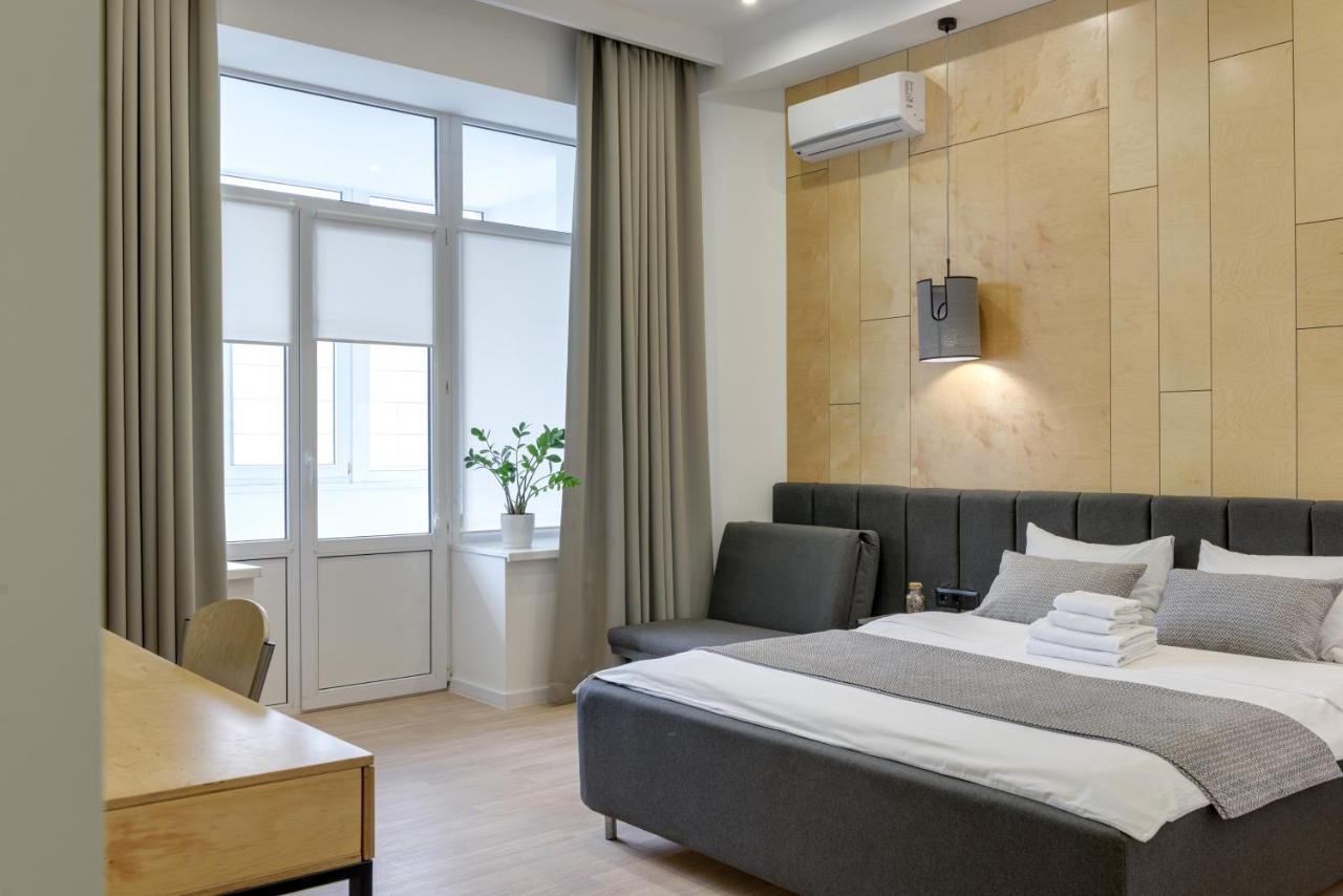 Centrooms Kropivnizkogo Mini-Hotel Kyiv Exterior photo